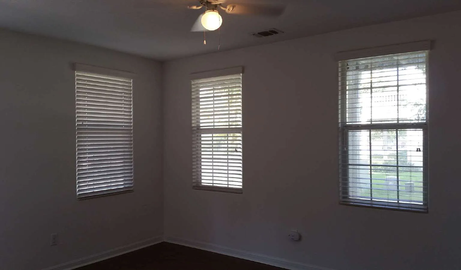 1 bed, 1.0 bath, 500 sqft, $900 — Photo 4