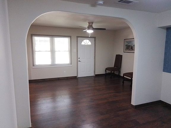 5th image of 1014 Casa Dr