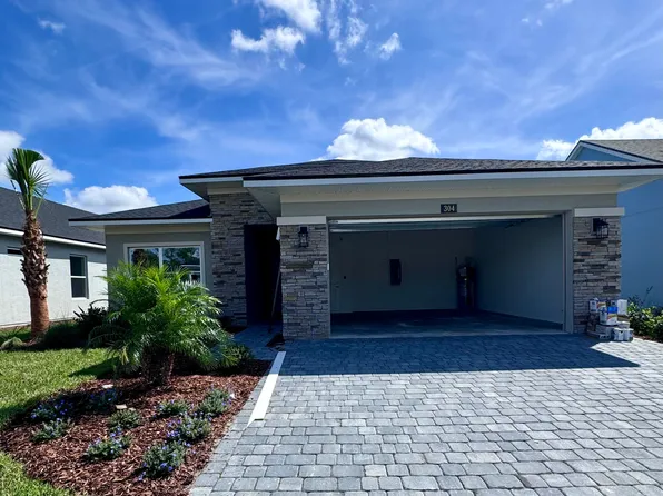 304 Mosaic Blvd, Daytona Beach, FL 32124