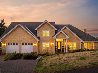 29920 Nantucket Dr, Cloverdale, OR 97112