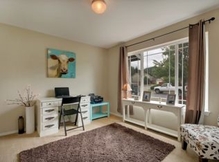 19219 205th St E, Orting, WA 98360