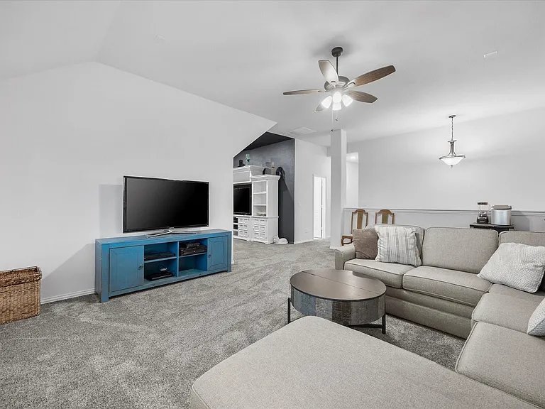 1904 Frediano Ln — Photo 22