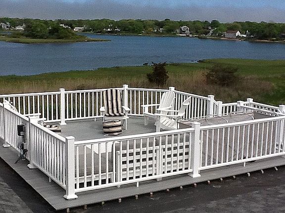 Very Private Roof Top Deck