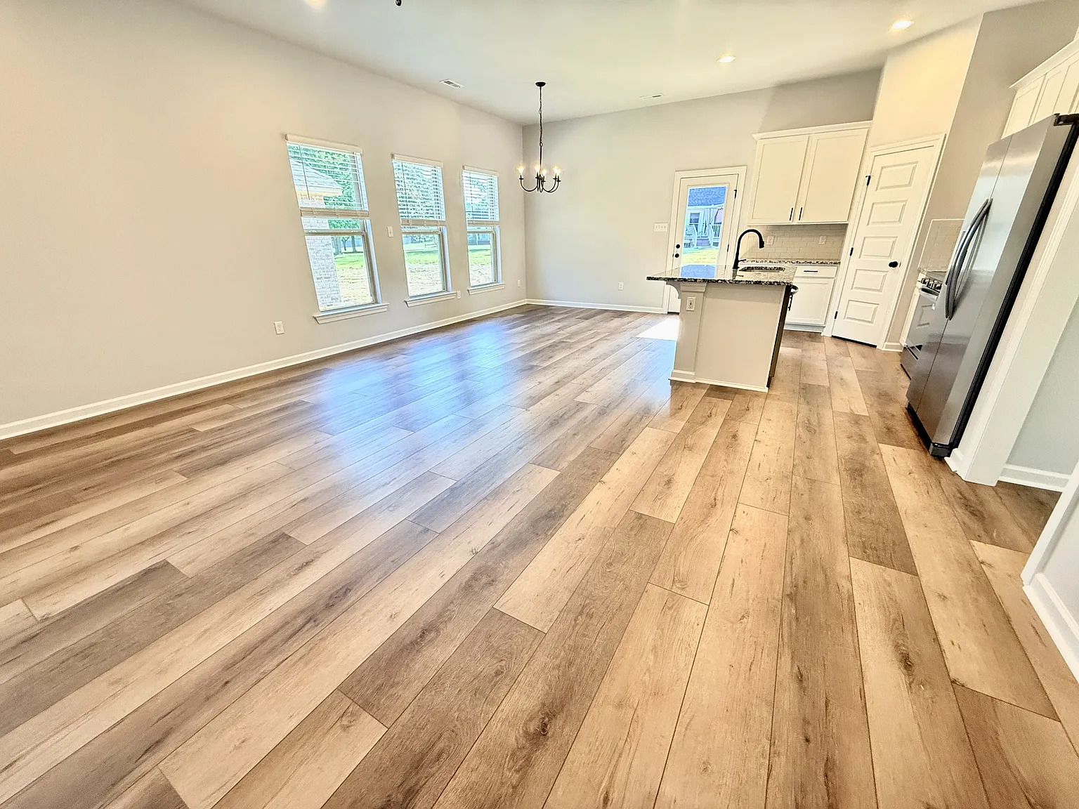 16541 Aspen Lane - 1 — Photo 3