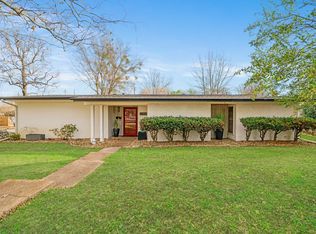 3350 Robin Rd, Paris, TX 75460