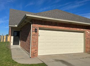 1735 W Palm Pl, Oklahoma City, OK 73128