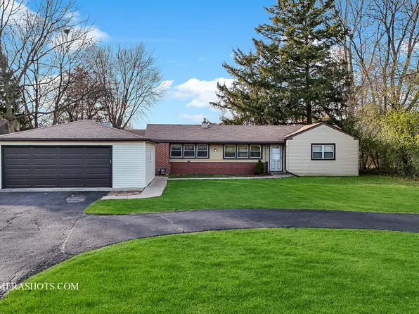 942 N Randall Rd, Aurora, IL 60506