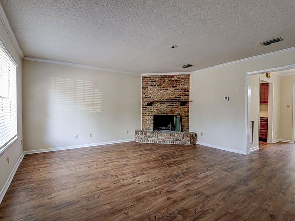 3rd image of 54 N Church St APT 6
