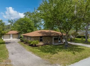 707 Short Putt Dr, Macclenny, FL 32063