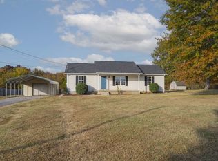 122 Peach Tree Ln, Bell Buckle, TN 37020
