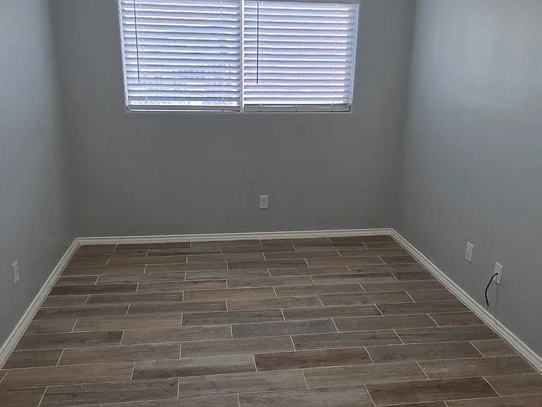 310 Plata Dr — Photo 13