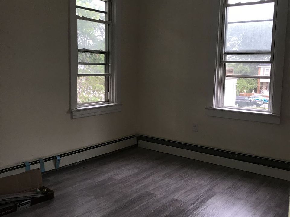 C60FC3A2-1DF4-4A52-BEDE-81112523DD7C