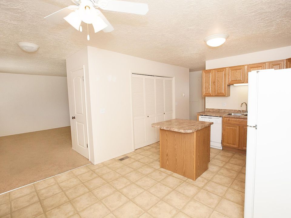 1st image of 1726 E Woodside Dr #29