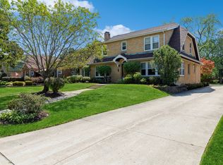 5217 Brown St, Skokie, IL 60077