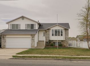 2409 W 2300 N, Clinton, UT 84015