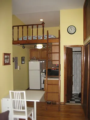 Rented by Magnone Real Estate | media 17