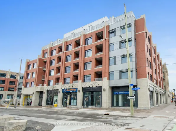 60 Springhurst Ave #218, Ottawa, ON K1S 5V7