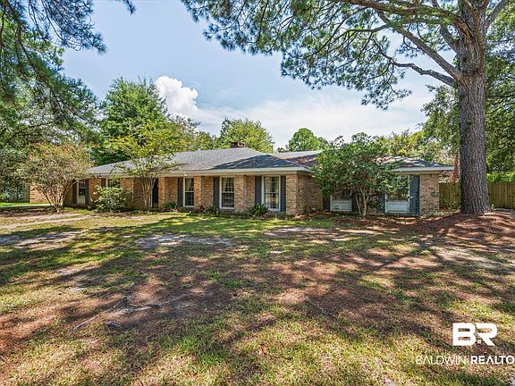 2nd image of 3811 Ashley Dr S