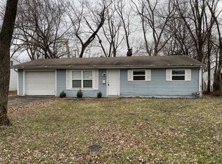 1449 Plaza Pl, Wentzville, MO 63385