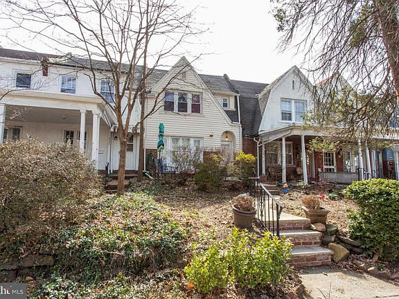 3rd image of 6354 W Columbia Ave
