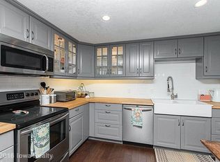 345 NW 51st Pl, Des Moines, IA 50313
