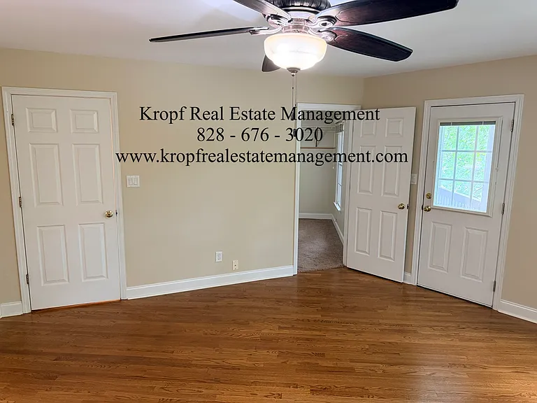 55 Round Top Rd — Photo 18
