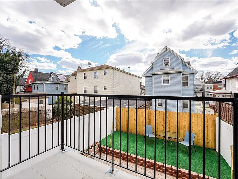 49 Wade St #1 — Photo 12