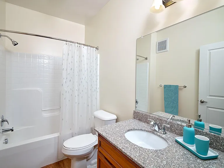 Valor Bathroom