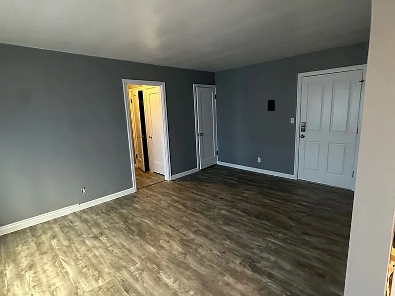 Taylor Place — Photo 11