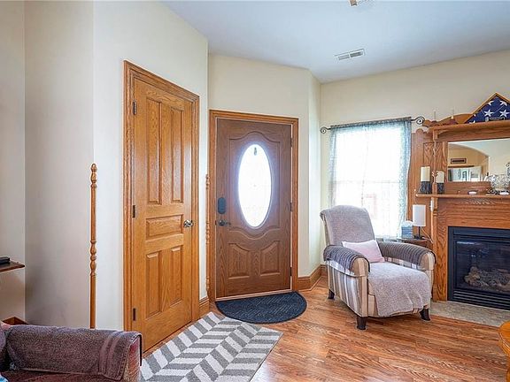 4th image of 11406 Trevor Dr