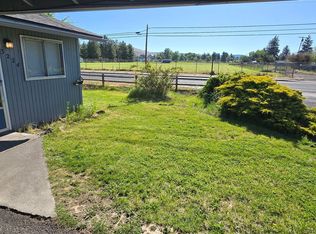 3224 Summers Ln, Klamath Falls, OR 97603