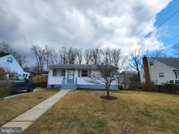 139 Lambert Dr, Manassas Park, VA 20111