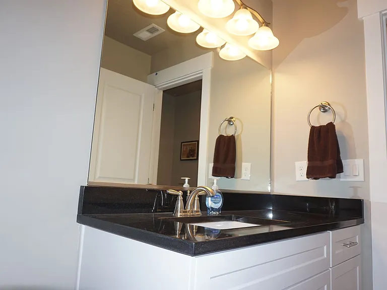 719 E Ryder Park Ln — Photo 20