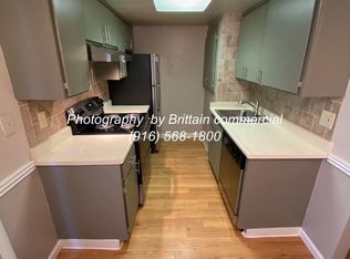 2805 H St APT 3, Sacramento, CA 95816