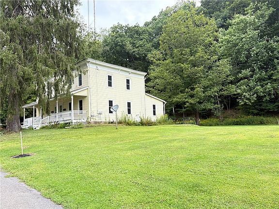 5th image of 55 Bixby St