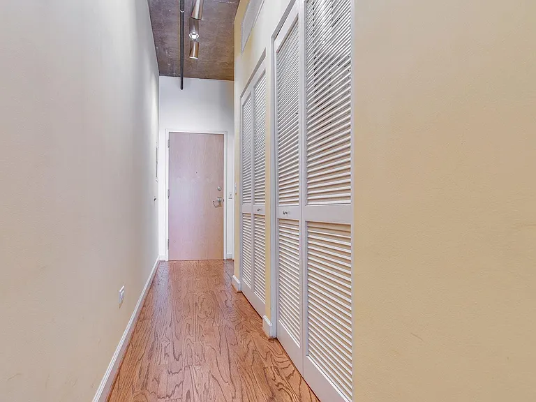 111 S Morgan St #710 — Photo 6
