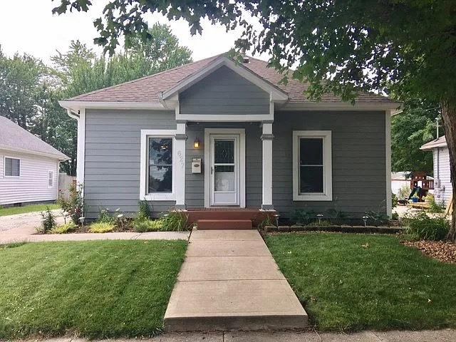 627 W Woodland Ave photo 1