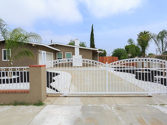 3rd image of 25212 Juanita Ave