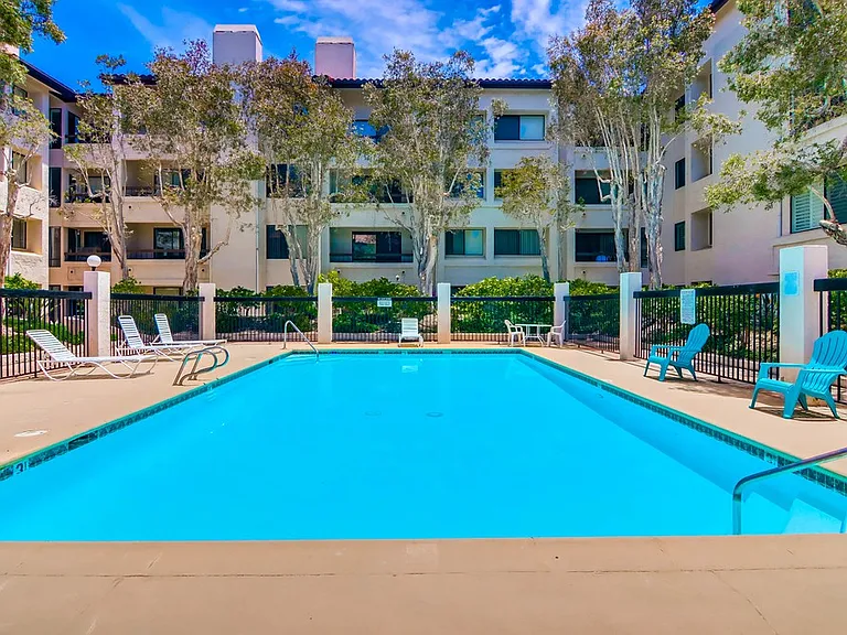 5645 Friars Rd #377 — Photo 35