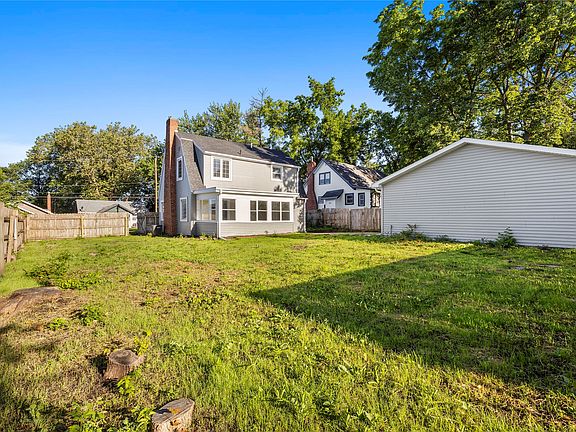 5th image of 909 30th St