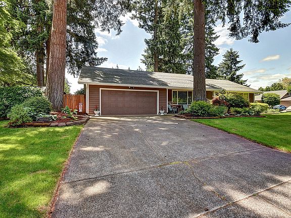 3rd image of 8908 NE 113th Ct