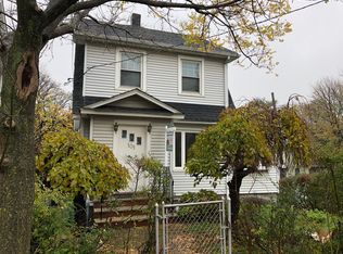 101 Coursen Pl, Staten Island, NY 10304