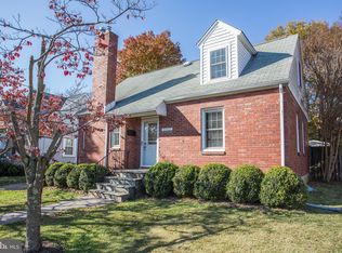 5007 6th St N, Arlington, VA 22203