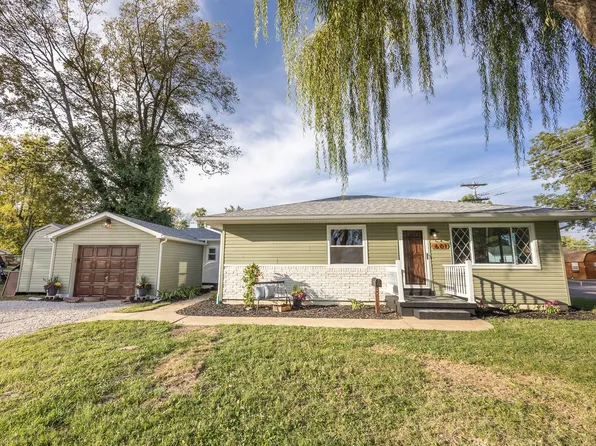 601 W South St, Mascoutah, IL 62258