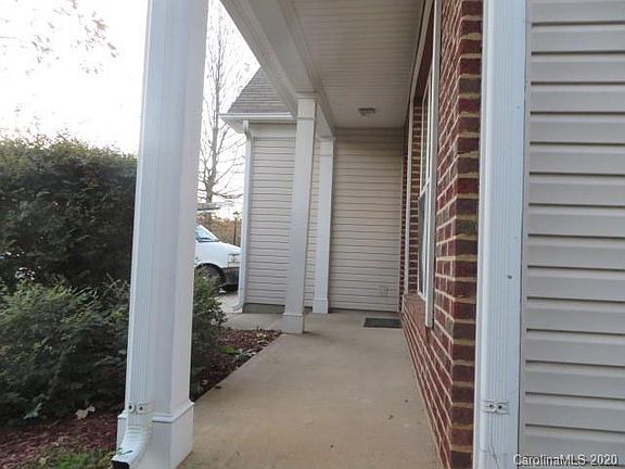 3rd image of 10802 Claude Freeman Dr