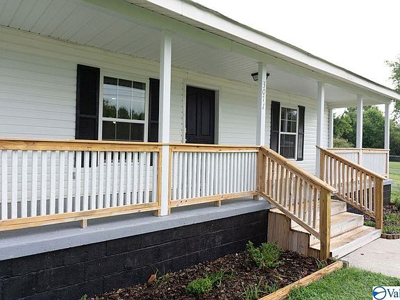 2nd image of 3071 Charity Ln