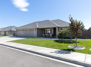 4714 Bermuda Dunes Dr, Pasco, WA 99301
