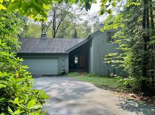 4 Beaver Fells Gln, Grantham, NH 03753