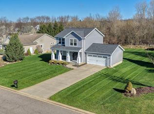 744 Pemberton Ln, Jackson, MI 49203