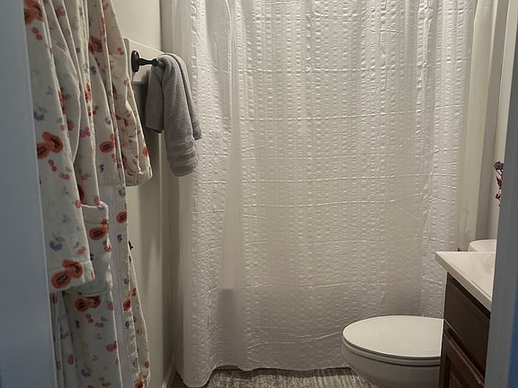 4th image of 1425 Cypress Park